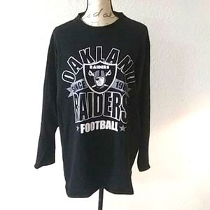 Vintage OAKLAND RAIDERS 2XL 3/4 Sleeve Shirt
